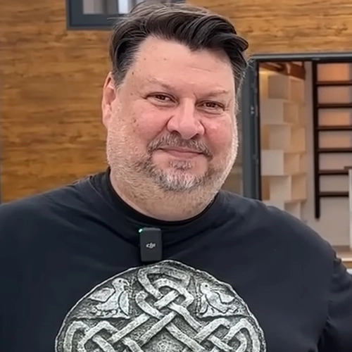 Vitor Schneider Casagaea